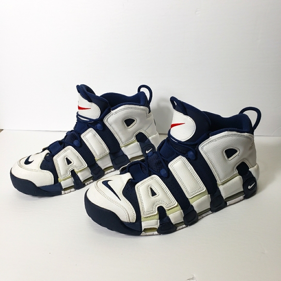NIKE Air UPTEMPO sneakers
